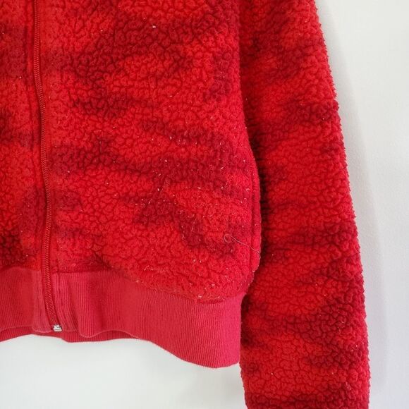 Offline Red Camo Sherpa Cropped Zip Up Jacket | Medium - Picture 3 of 7